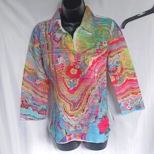Mesmerize Floral hippie 3/4 sleeve stretchy top with front pockets